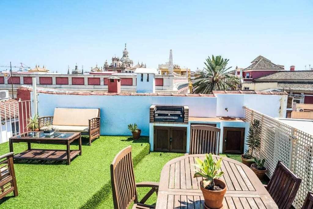 Atico Con Piscina Junto Catedral De Sevilla Εξωτερικό φωτογραφία
