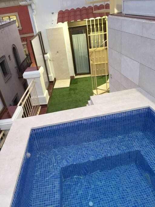 Atico Con Piscina Junto Catedral De Sevilla Εξωτερικό φωτογραφία