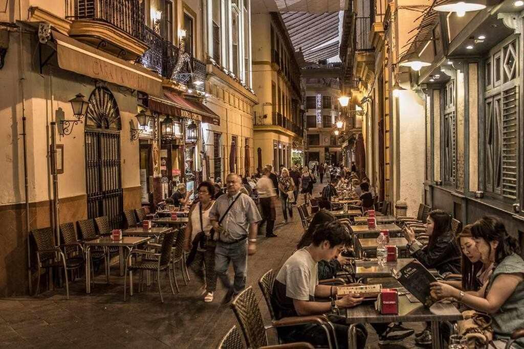 Atico Con Piscina Junto Catedral De Sevilla Εξωτερικό φωτογραφία