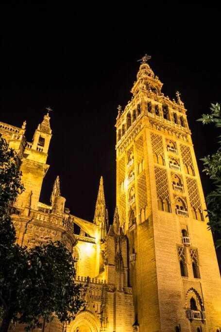 Atico Con Piscina Junto Catedral De Sevilla Εξωτερικό φωτογραφία
