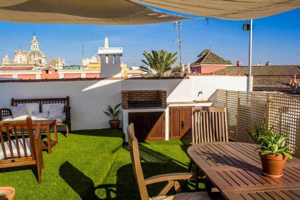 Atico Con Piscina Junto Catedral De Sevilla Εξωτερικό φωτογραφία